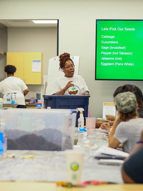 Full Circle Food Usage in the Meadowridge Library Community Room