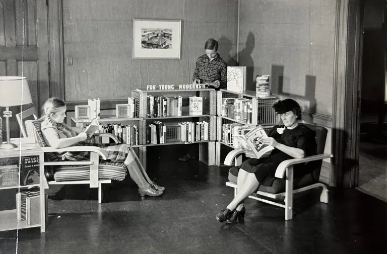 Book week photo of children's section at Madison Free Library Madison Public Library Central Library Historic.jpg Book week photo of children's section at Madison Free Library Madison Public Library Historic